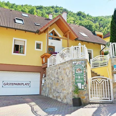 Bed and Breakfast Gastehaus Zur Schonen Aussicht Spitz an der Donau Номер фото