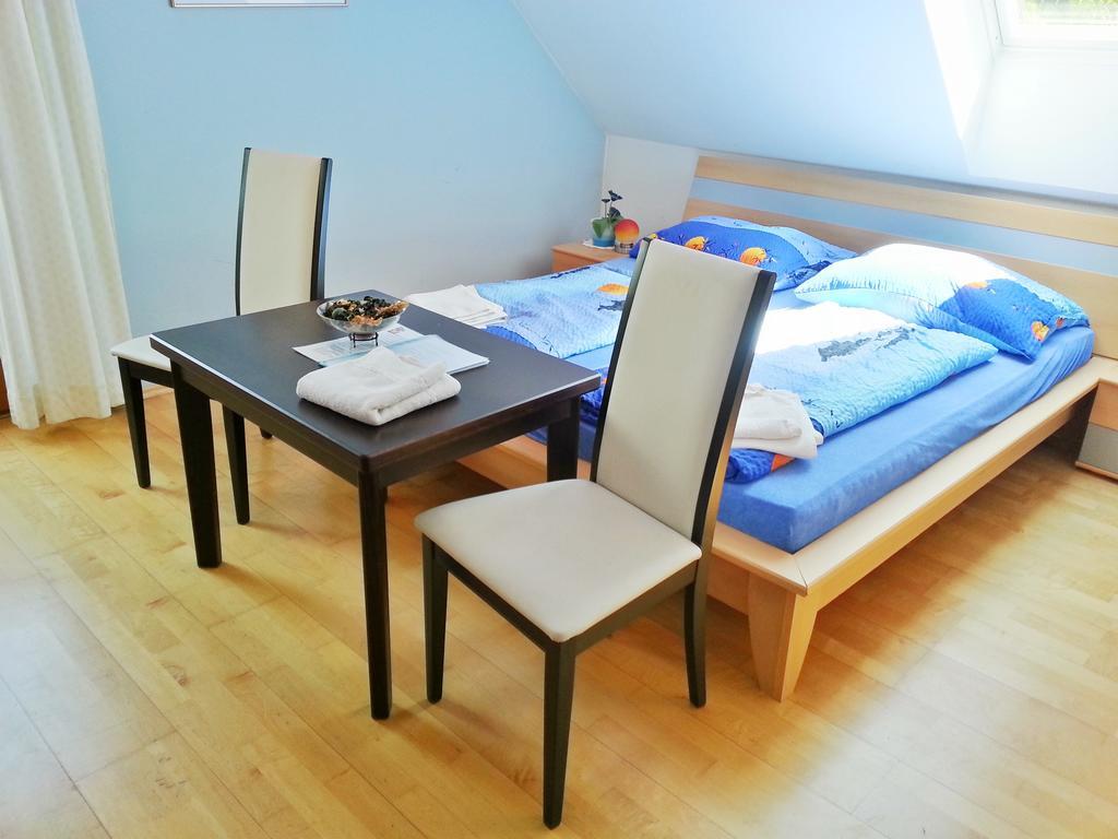 Bed and Breakfast Gastehaus Zur Schonen Aussicht Spitz an der Donau Номер фото