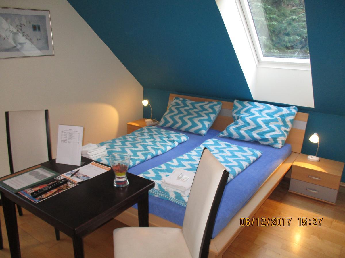 Bed and Breakfast Gastehaus Zur Schonen Aussicht Spitz an der Donau Екстер'єр фото